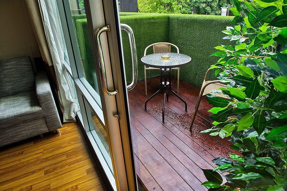 Vacio Suite Banguecoque Exterior foto