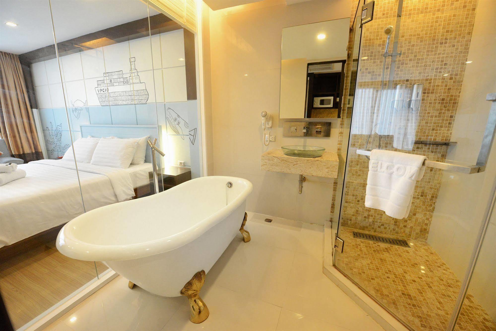 Vacio Suite Banguecoque Exterior foto