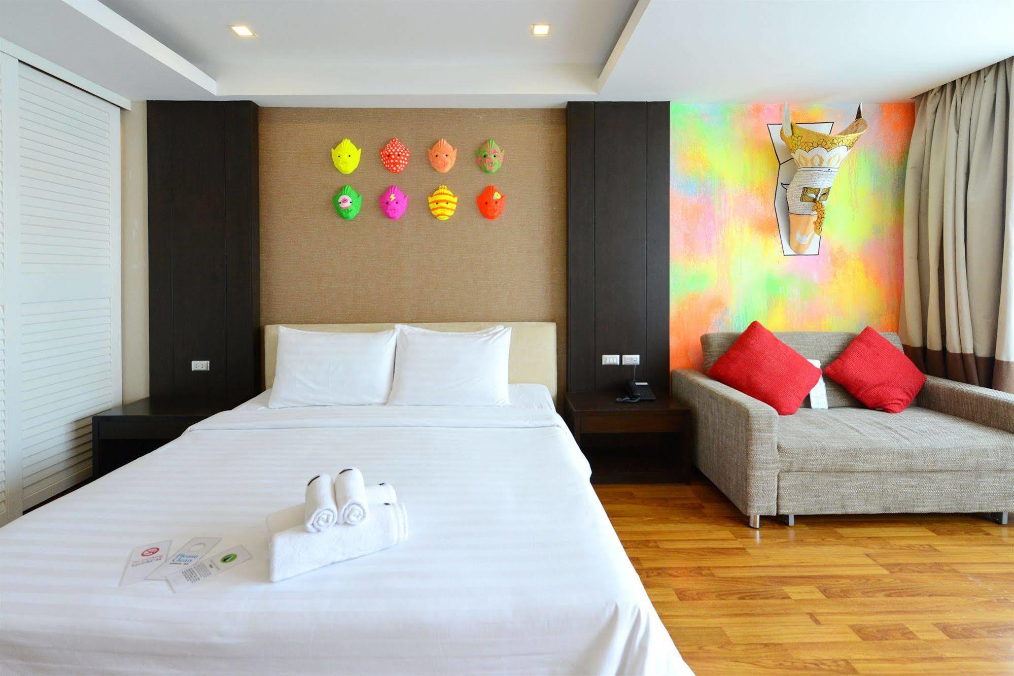 Vacio Suite Banguecoque Exterior foto